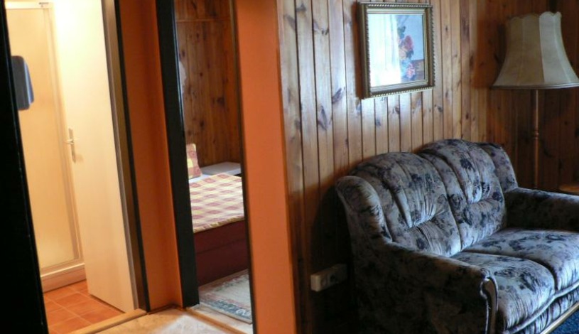 Penzion A+A Pec pod Sněžkou - čtyřlůžkové dělené pokoje 2+2